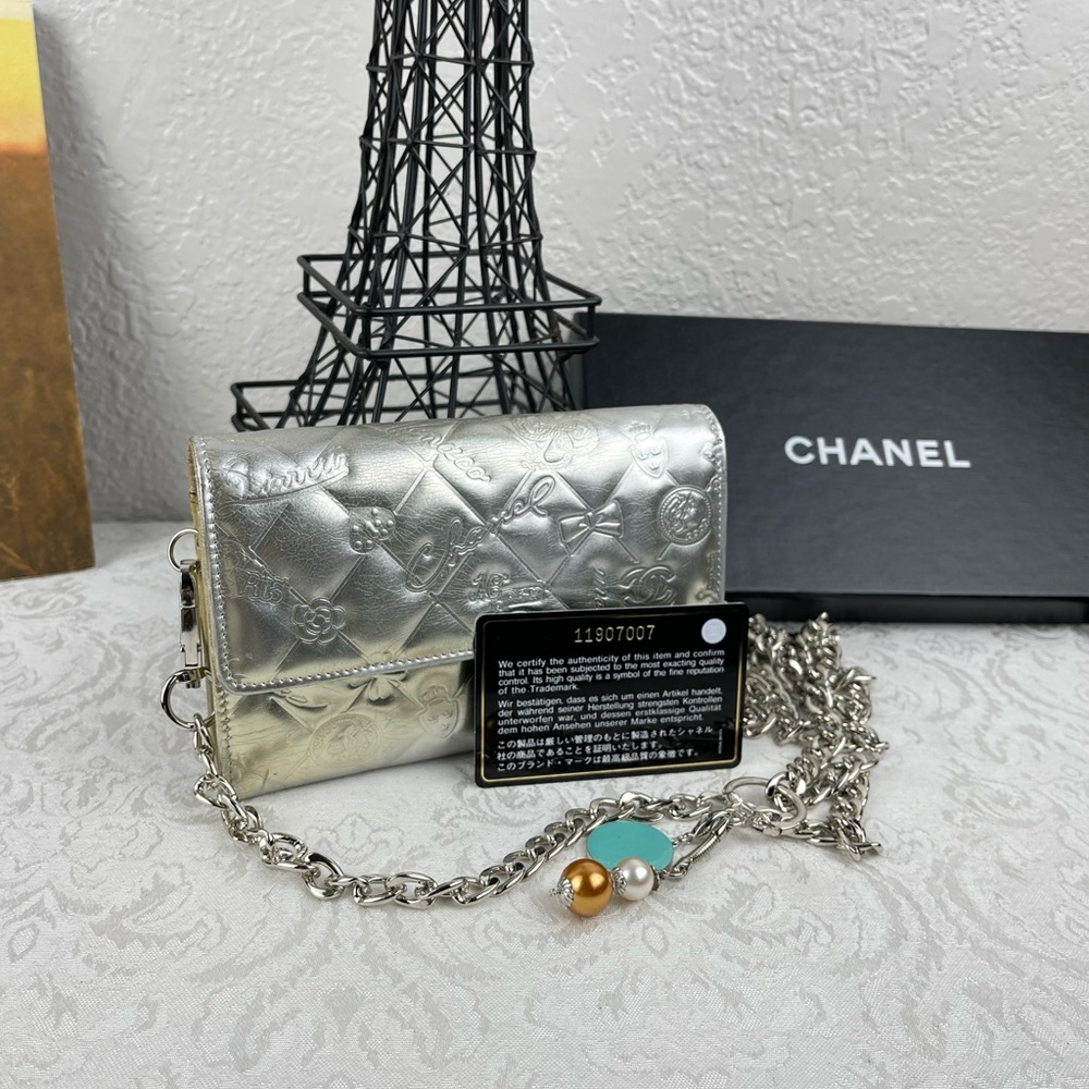 COPY - ✅CHANEL✅ RARE Authentic CC Logo Quilted Long Chain Wallet